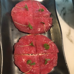 Para picar - Tuna pizza