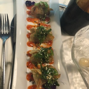 Para picar - Dumplings de camarones