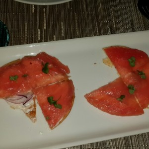 Para picar - Tuna pizza