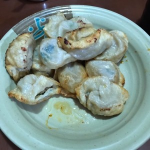 Dumplin Fritos