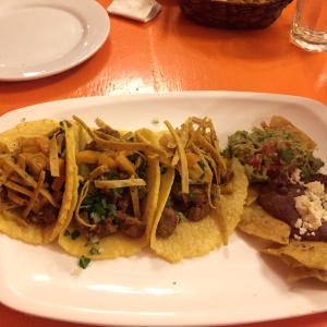 Tacos al pastor