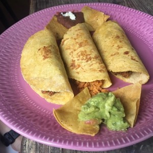 taco suave de chorizo y pollo