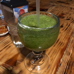 Limonada con hierbabuena