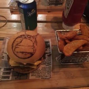 Bomburguer