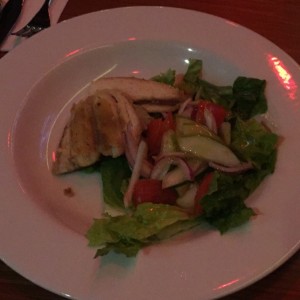 pollo ensalada mixta