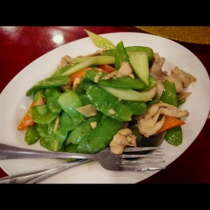 Filete de res con holantau 