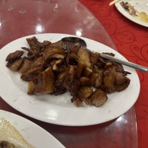 Costilla salteada con ajo y miel