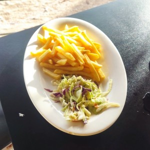 PAPAS FRITAS,PATACONES,YUCA O ARROZ BLANCO