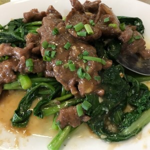Filete en hojas de mostaza