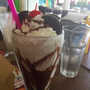 Oreo milkshake