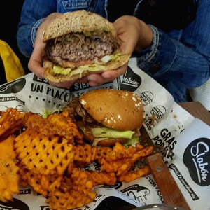 Hamburguesa convencional.