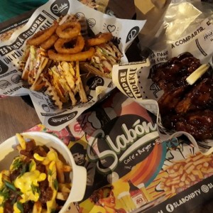 club sandwich, wings bbq , chilli fries