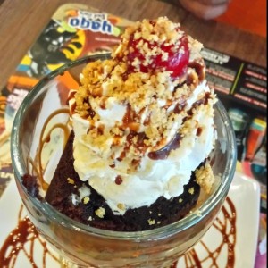 brownie con Helado