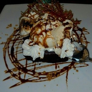 hot fudge brownie