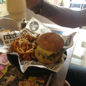 hamburguesa Hawaina