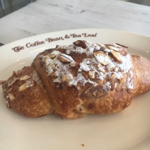 Croissant de almendras