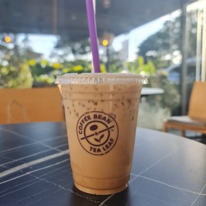 Iced latte con leche de avena
