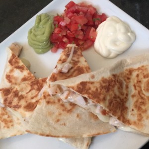 Entradas - Quesadilla de pollo