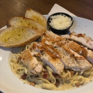 Chicken Carbonara Pasta