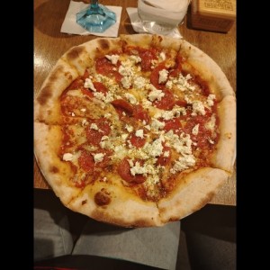 Pizza honey beast