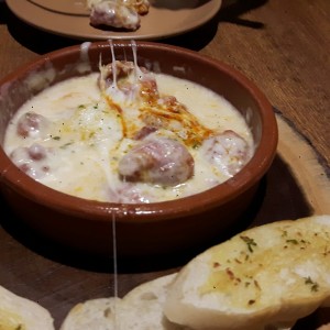 provolone con chorizo