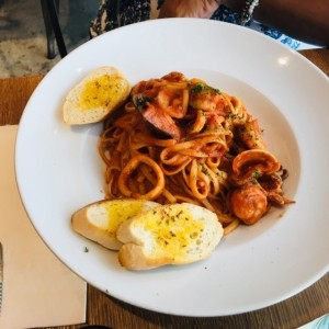 Pasta con Marisco