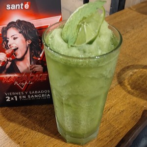 Limonada con hierbabuena 