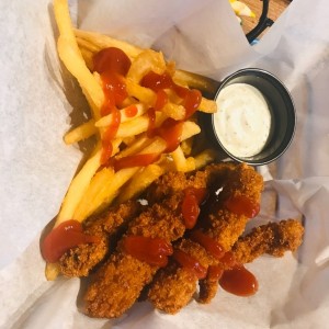 Fish and Fries. Plato infantil.