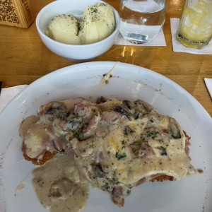 Milanesa pollo con pure de papas