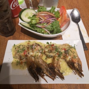 Langostinos al ajillo