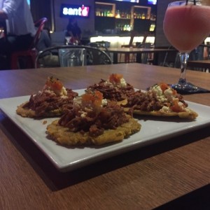 pataones y carne entrada