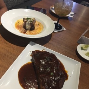 volcan (plato de carne) costillas