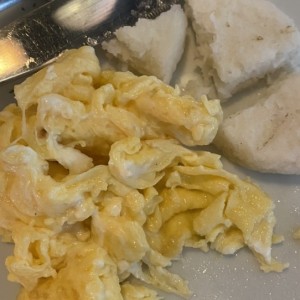 Huevos revueltos