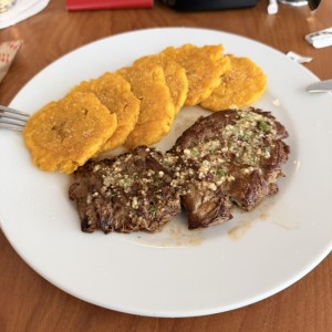Filete de res a la Plancha o al Ajillo