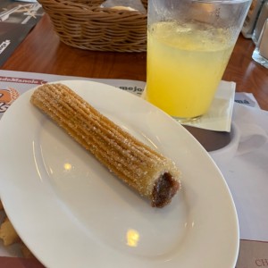Churros Relleno de Manjar Blanco