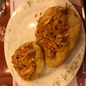 hojaldre con pollo