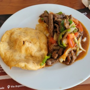Bistec picado y hojaldre