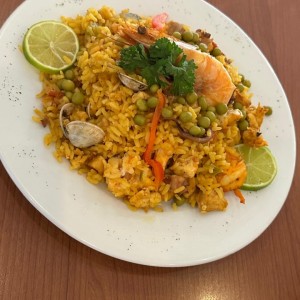 Jueves:Paella a la Valenciana