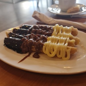CHURROS