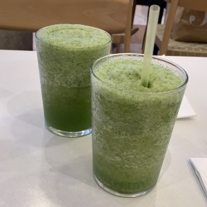Limonada con hierbabuena