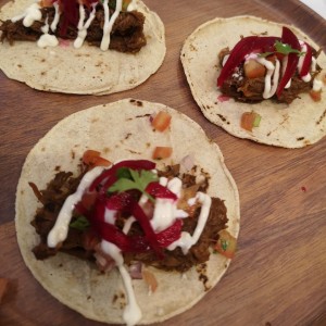 Taquitos de carne