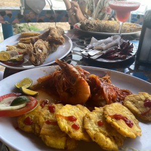 Langostinos a la Criolla
