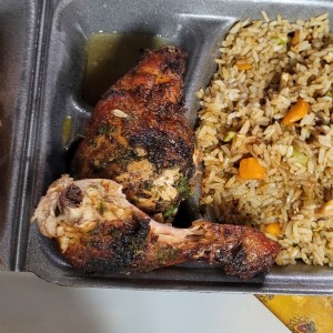 Asados Individuales - 1/4 de Pollo y arroz