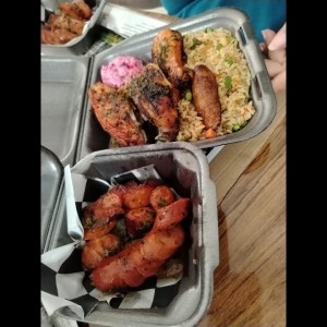 Asados Individuales - 1/4 de Pollo y chorizo