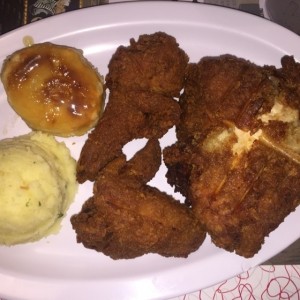 Pollo frito con pure
