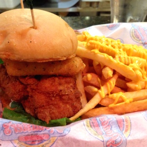 Mr. Bob's (Chicken Burger)