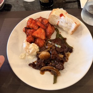Platos Fuertes - Estilo Mongolian