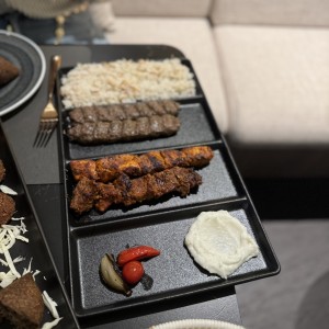 Platos Fuertes - Kafta de Cordero