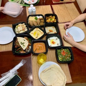 Mesa Libanesa (3 personas) a Domicilio.