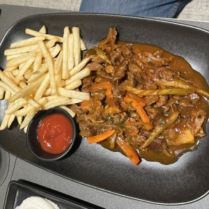Bistec Picado con Cebolla
